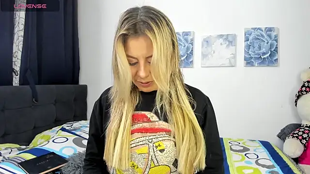 ariannawil online show from 24, 5, 2026