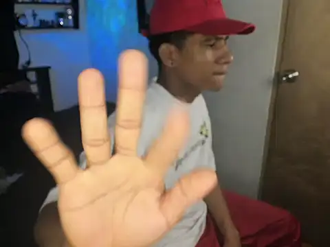 JUANBIGCOCK21CM online show from 4, 12, 2025