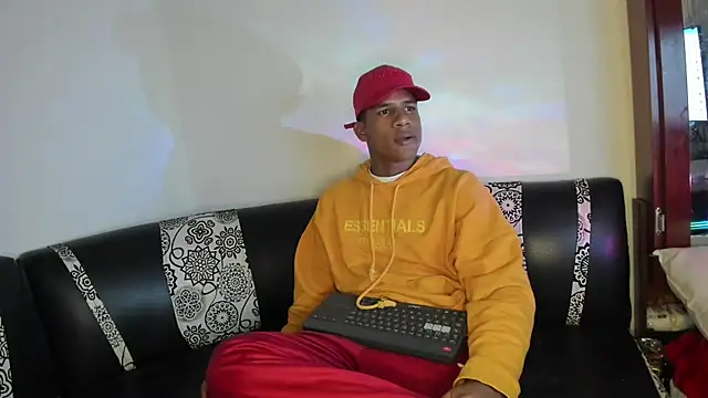 JUANBIGCOCK21CM online show from 14, 4, 2026