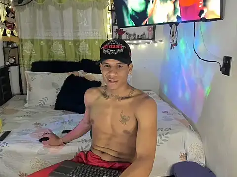 JUANBIGCOCK21CM online show from 15, 6, 2026