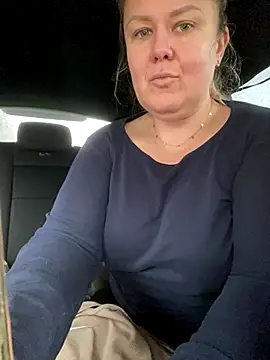 Snapshot of AvaWonderland chatting on 17, 11, 2025 AvaWonderland online show from 17, 11, 2025