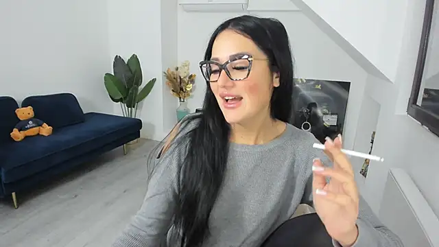 AnyaEvy online show from 3, 2, 2026