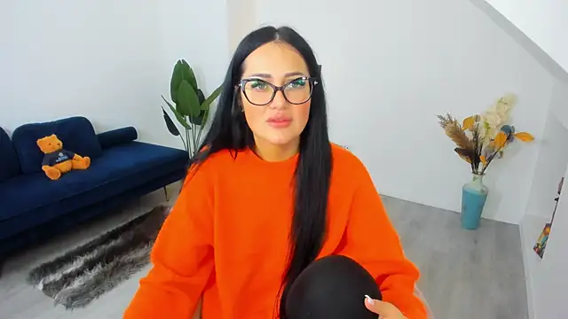 AnyaEvy online show from 5, 3, 2026