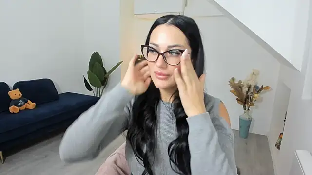 AnyaEvy online show from 12, 2, 2026