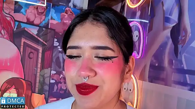 sofia sstonee  online show from 5, 1, 2026