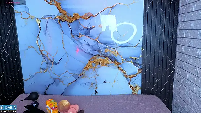 sofia sstonee  online show from 4, 2, 2026