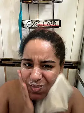 Nicolitalalinda online show from 3, 3, 2026