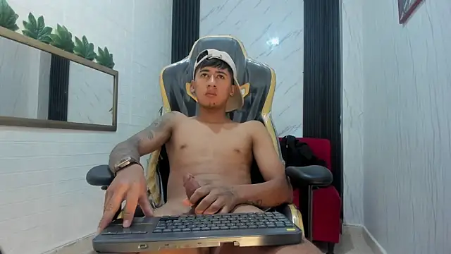 Snapshot of Vinackk chatting on 12, 11, 2025 Vinackk online show from 12, 11, 2025