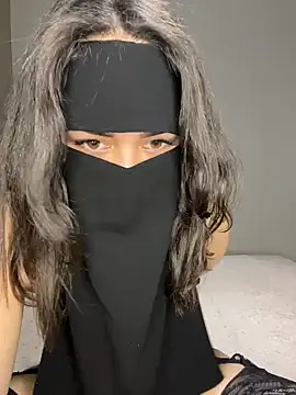 dinaaarich11 online show from 28, 3, 2026