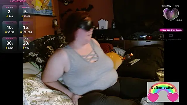 Snapshot of Coffee_Button chatting on 8, 11, 2025 Coffee Button online show from 8, 11, 2025