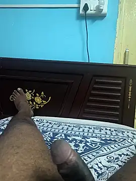 Touchmehotbitch online show from 31, 3, 2026