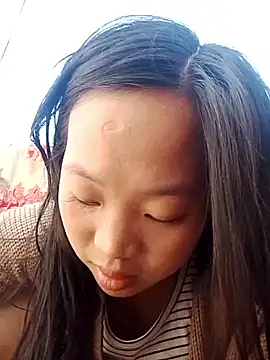 Yumiik2kk online show from 30, 11, 2025