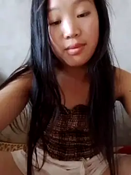 Yumiik2kk online show from 23, 11, 2025