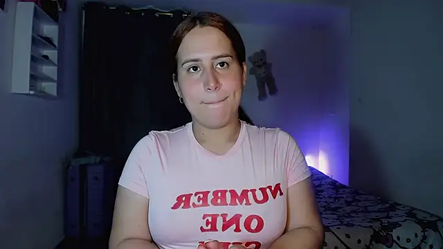 Sofiababyy online show from 16, 7, 2026