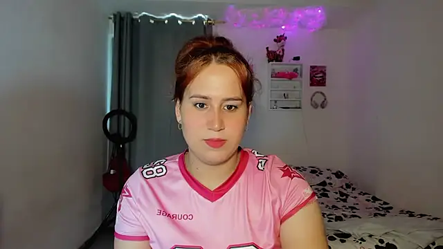 Sofiababyy online show from 25, 7, 2026