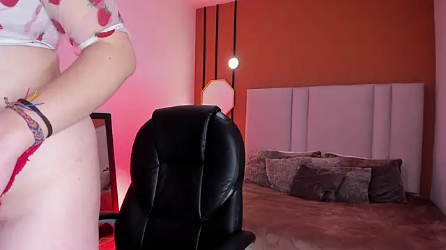 Dakhota Rouge online show from 18, 4, 2026