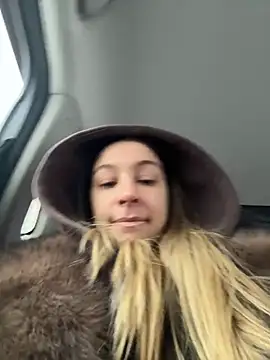 SashaCatt online show from 12, 2, 2026