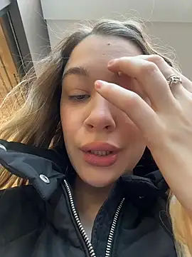 SashaCatt online show from 8, 3, 2026