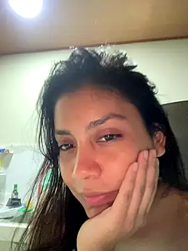 Snapshot of MariaCelesteVillagomez chatting on 8, 11, 2025 MariaCelesteVillagomez online show from 8, 11, 2025