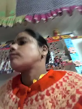 Hot suini online show from 17, 12, 2025