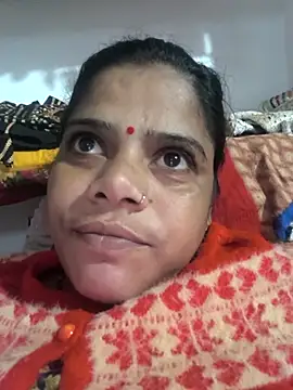 Hot suini online show from 19, 12, 2025