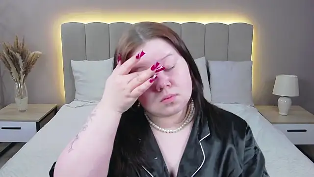 EvaNova  online show from 10, 3, 2026