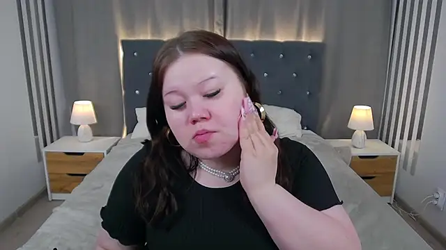 EvaNova  online show from 14, 12, 2025