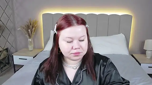 EvaNova  online show from 4, 4, 2026