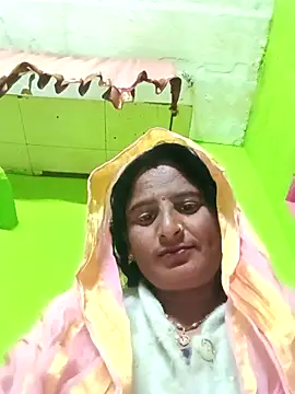 Quin love143 online show from 11, 11, 2025