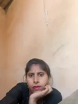 Snapshot of Maya_mohni chatting on 9, 11, 2025 Maya mohni online show from 9, 11, 2025