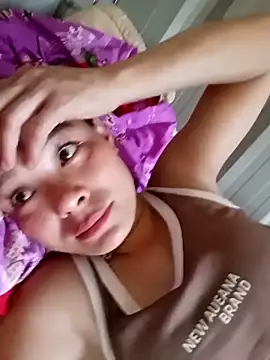 Lyla john online show from 28, 2, 2026