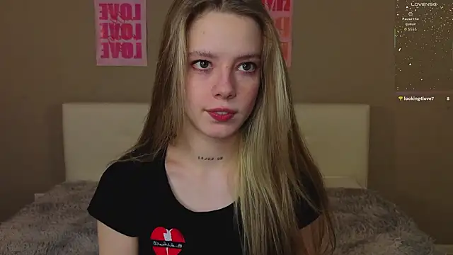 TiffinyMergist online show from 8, 2, 2026