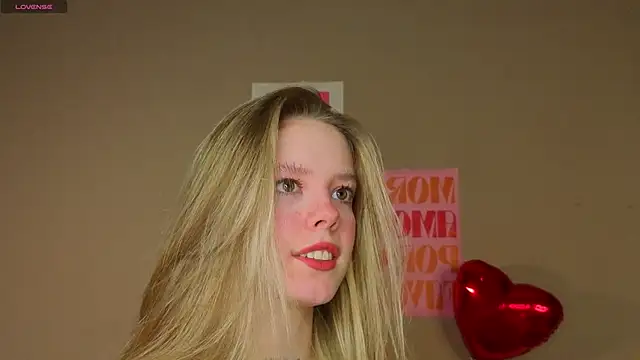 TiffinyMergist online show from 20, 2, 2026