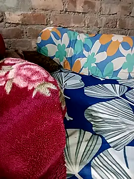 Pinkcolour online show from 13, 12, 2025