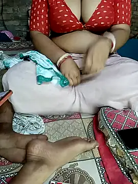 Pinkcolour online show from 9, 4, 2026