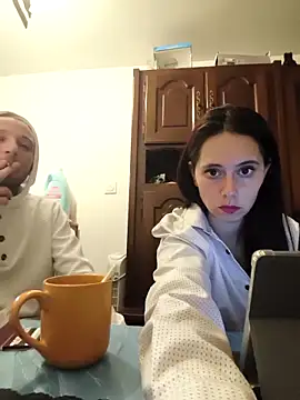 MickNanaa online show from 19, 12, 2025