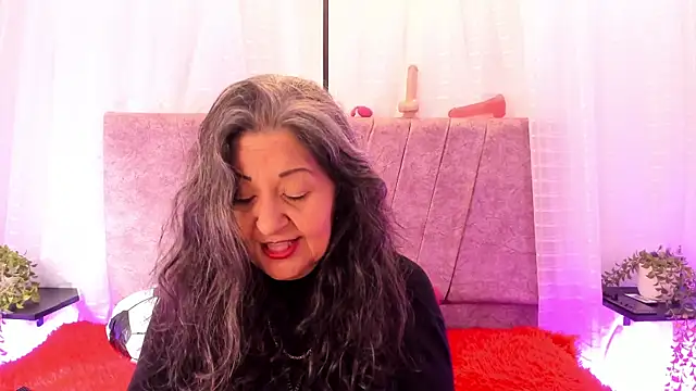 Victoriaa Anderson online show from 17, 6, 2026