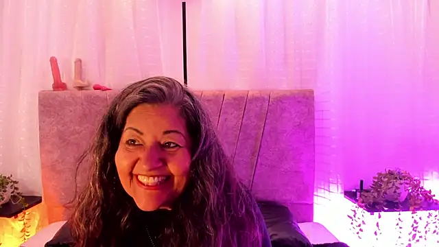 Snapshot of Victoriaa_Anderson chatting on 26, 5, 2026 Victoriaa Anderson online show from 26, 5, 2026