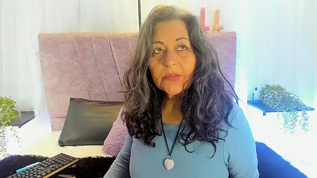 Victoriaa Anderson online show from 19, 3, 2026