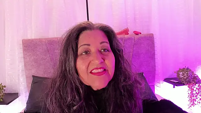 Snapshot of Victoriaa_Anderson chatting on 27, 4, 2026 Victoriaa Anderson online show from 27, 4, 2026