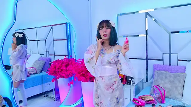 BunnySexyy18 online show from 5, 1, 2026