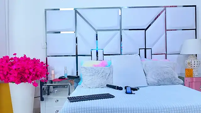 BunnySexyy18 online show from 17, 2, 2026