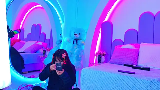 BunnySexyy18 online show from 28, 3, 2026