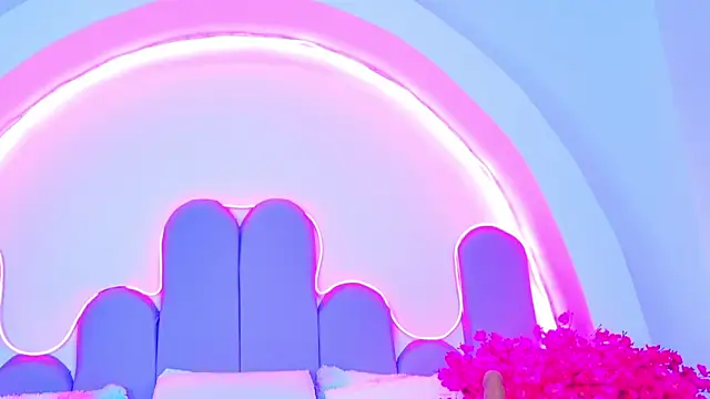 BunnySexyy18 online show from 9, 4, 2026