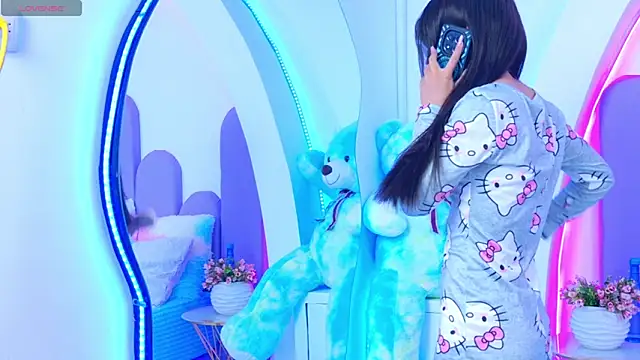 BunnySexyy18 online show from 7, 3, 2026