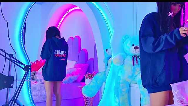 BunnySexyy18 online show from 27, 3, 2026