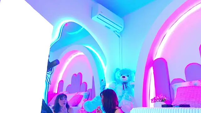 BunnySexyy18 online show from 24, 3, 2026