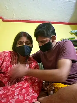 Snapshot of Hotbhabhi_089 chatting on 8, 11, 2025 Hotbhabhi 089 online show from 8, 11, 2025