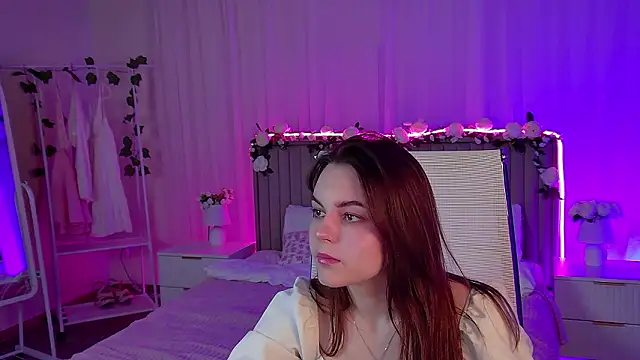 FrancescaCavaliere online show from 11, 3, 2026