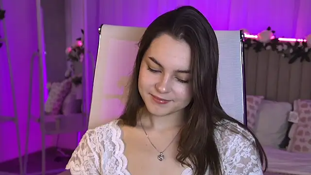 Snapshot of FrancescaCavaliere chatting on 1, 6, 2026 FrancescaCavaliere online show from 1, 6, 2026